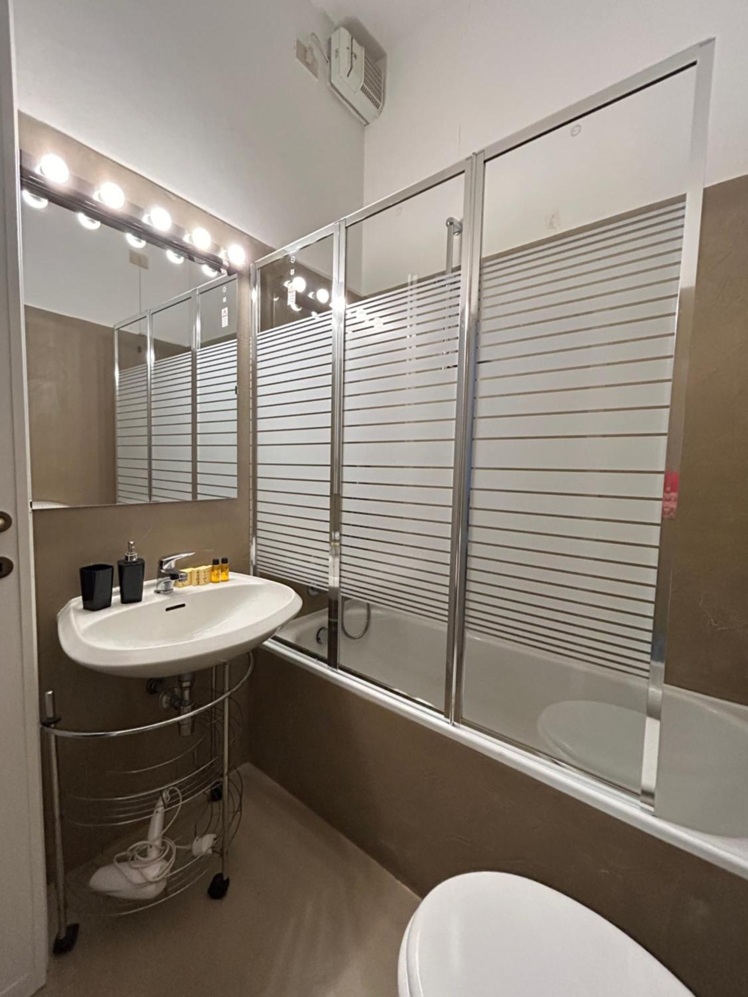 Federighi 2bd, 2bath, With Elevator By Florencehospitality Com *